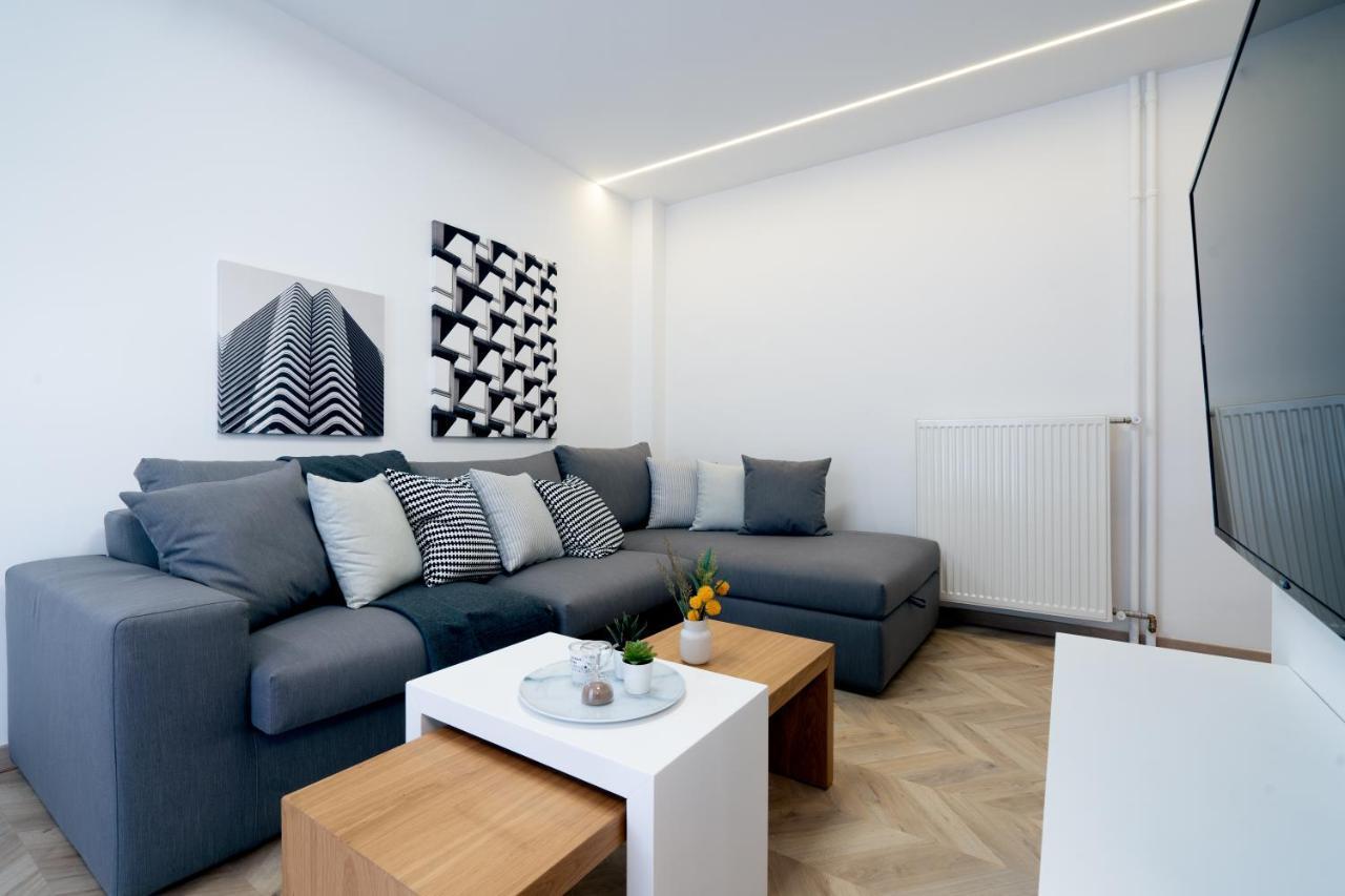 Pagrati'S Best Apartment Athen Eksteriør billede